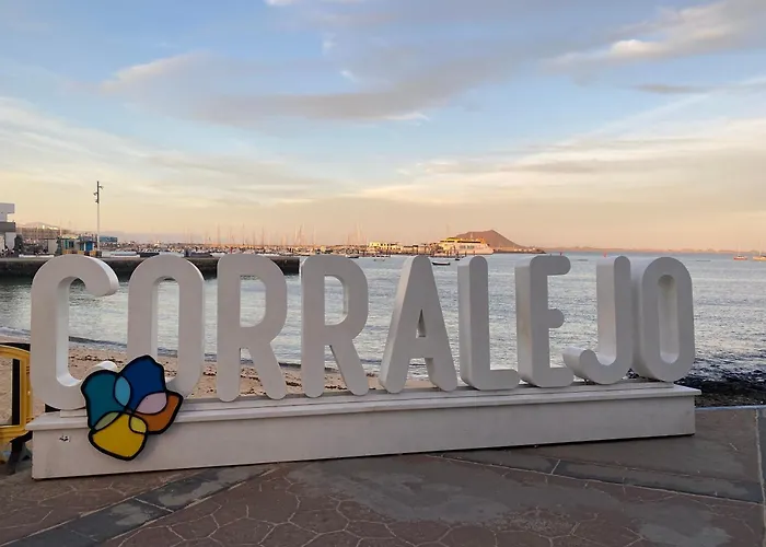 Arcadia Del Mar Апартаменты Коральео